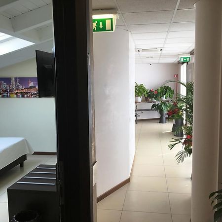 Residenza S.Event B&B Buccinasco Dış mekan fotoğraf