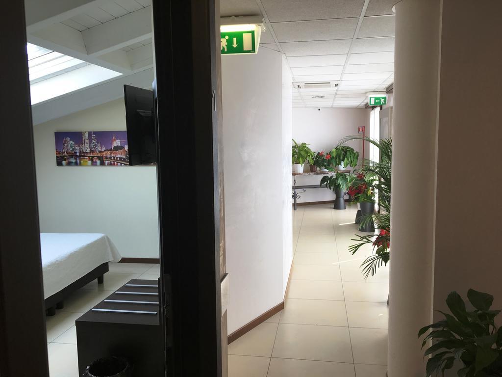 Residenza S.Event B&B Buccinasco Dış mekan fotoğraf