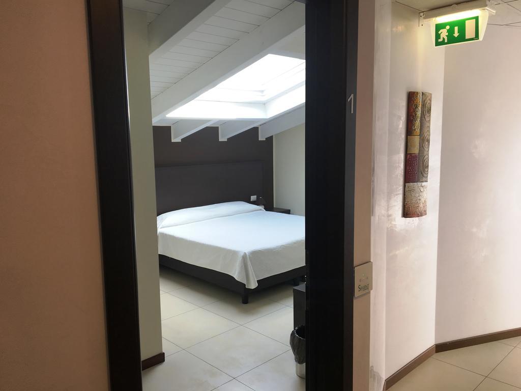 Residenza S.Event B&B Buccinasco Dış mekan fotoğraf